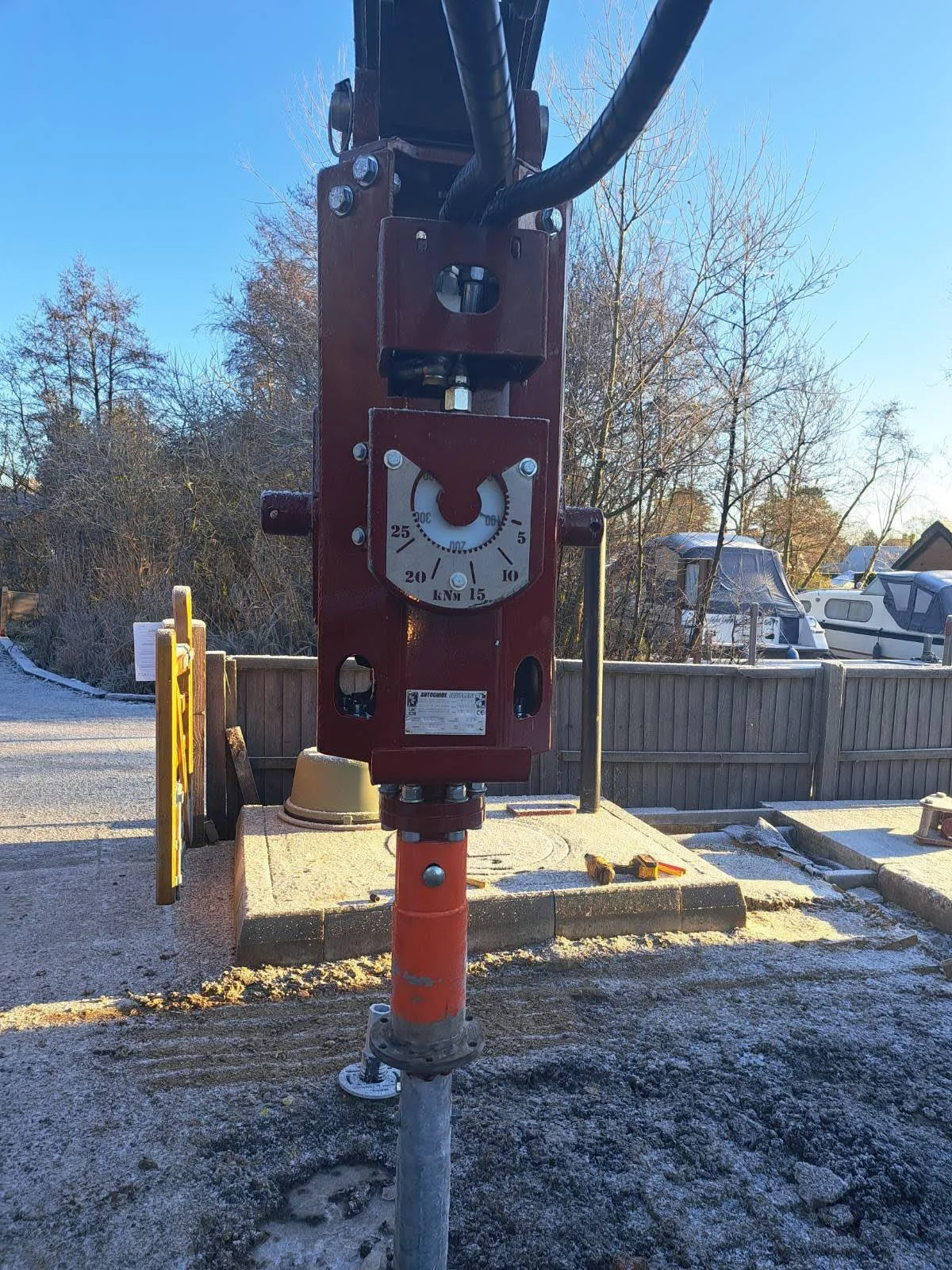 Tricky piling task on broads