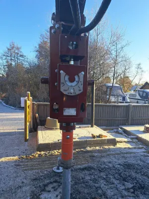 Screw piling marine rig